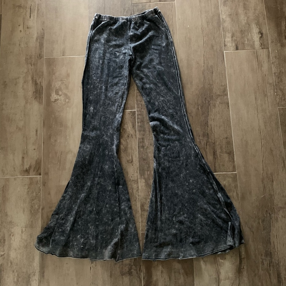 PPLA Flare leg pants size M